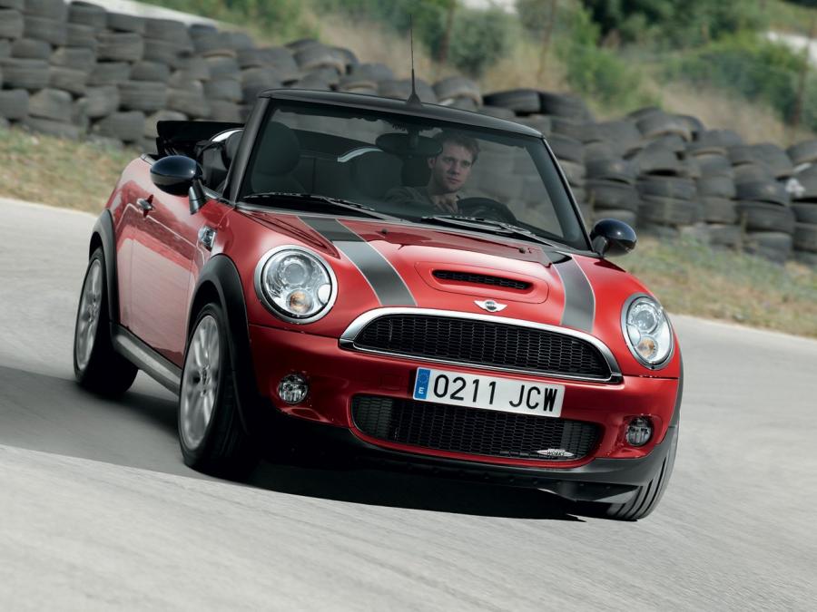 Mini Cooper JCW Cabrio 2009 года  (фото 36 из 40)